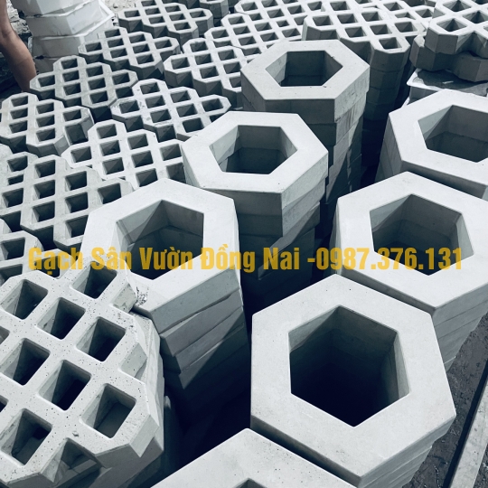 Gạch Trồng Cỏ Lục Giác
